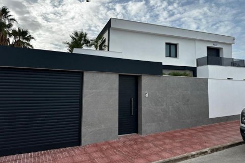Villa in vendita Rojales, Alicante, Spagna 4 camere da letto, 168 mq. N° 112914 - foto 8