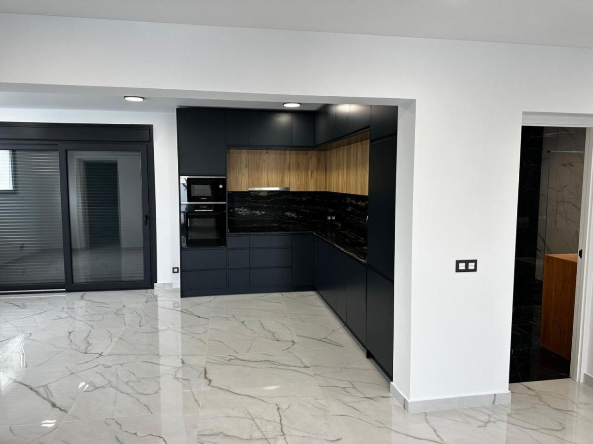 Villa in Rojales, Alicante, Spain 4 bedrooms, 168 sq.m. No. 112914