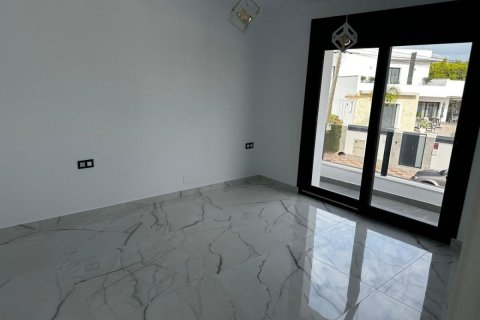 Villa in vendita Rojales, Alicante, Spagna 4 camere da letto, 168 mq. N° 112914 - foto 12