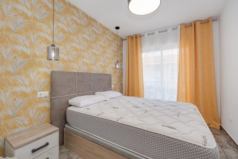 Apartment for sale Torrevieja, Alicante, Spain 3 bedrooms, 93 sq.m. No. 113157 - photo 19