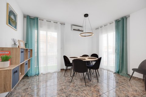 Apartment for sale Torrevieja, Alicante, Spain 3 bedrooms, 93 sq.m. No. 113157 - photo 2