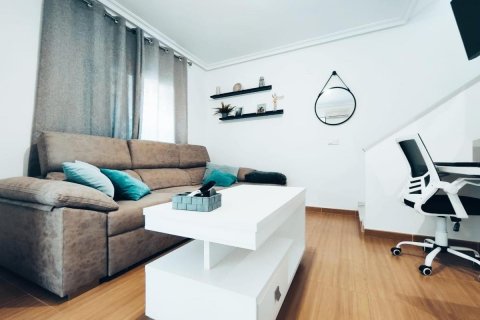 Продажа дома в Гран Алакант, Аликанте, Испания 2 спальни, 58м2 №113099 - фото 5