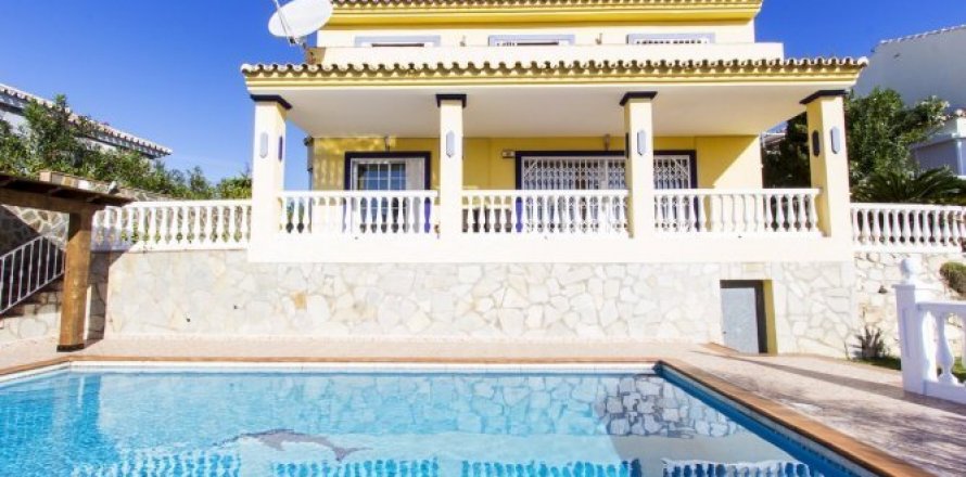 Hus Mijas, Malaga, Spanien 4 sovrum, 155 kvm. Nr. 23131