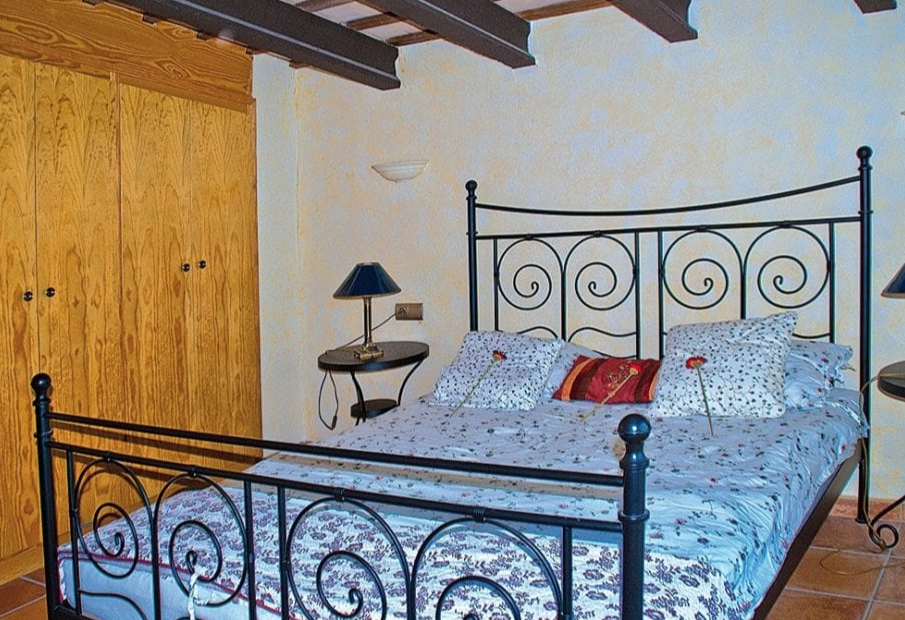 Casa a Girona, Spagna 8 camere da letto, 430 mq. N° 35351