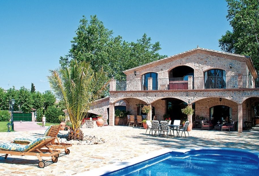 Casa a Girona, Spagna 8 camere da letto, 430 mq. N° 35351