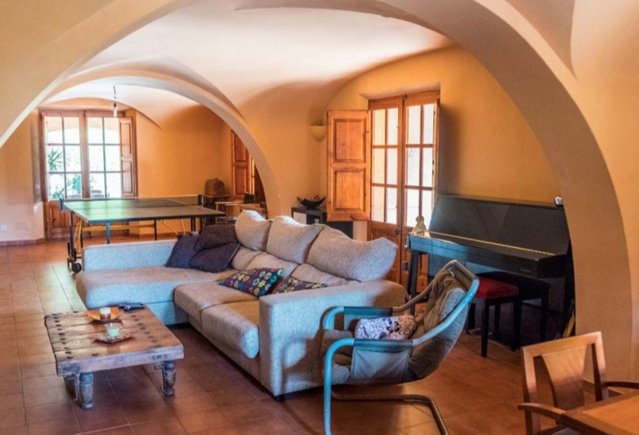 Casa a Girona, Spagna 8 camere da letto, 600 mq. N° 35346