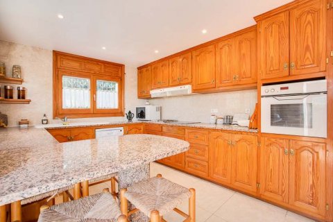 Talo myytävänä Calella De Palafrugell, Girona, Espanja, 6 makuuhuonetta, 446 m2 No. 22803 - kuva 12