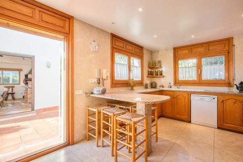 Talo myytävänä Calella De Palafrugell, Girona, Espanja, 6 makuuhuonetta, 446 m2 No. 22803 - kuva 11