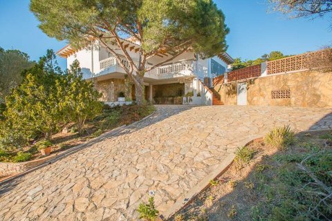 Talo myytävänä Calella De Palafrugell, Girona, Espanja, 6 makuuhuonetta, 446 m2 No. 22803 - kuva 3