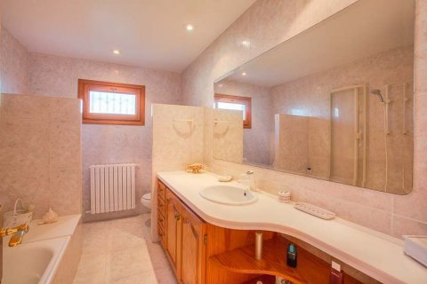 Talo myytävänä Calella De Palafrugell, Girona, Espanja, 6 makuuhuonetta, 446 m2 No. 22803 - kuva 24