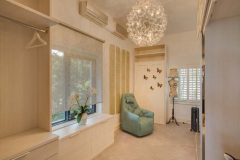 House for sale Calonge, Girona, Spain 5 bedrooms, 532 sq.m. No. 22814 - photo 28