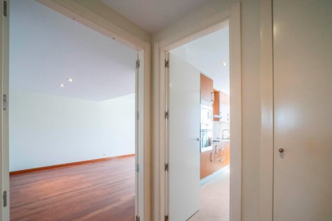 Apartment for sale Madrid, Spain 2 bedrooms, 115 sq.m. No. 58875 - photo 6