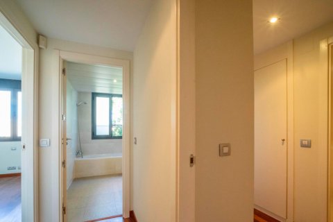 Apartment for sale Madrid, Spain 2 bedrooms, 115 sq.m. No. 58875 - photo 9