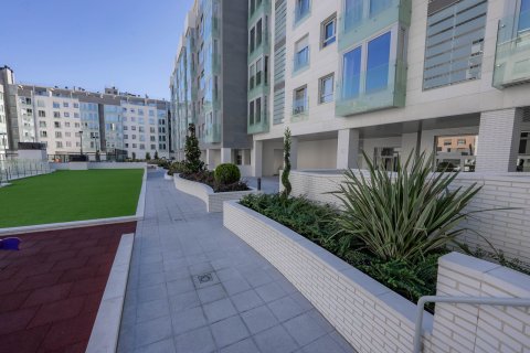 Apartment for sale Madrid, Spain 4 bedrooms, 153 sq.m. No. 58874 - photo 8