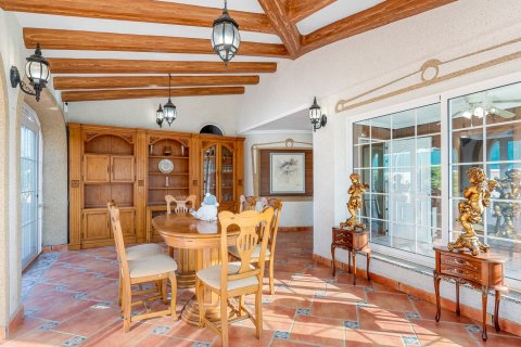 Продажа виллы в Торревьеха, Аликанте, Испания 4 спальни, 360м2 №119078 - фото 27