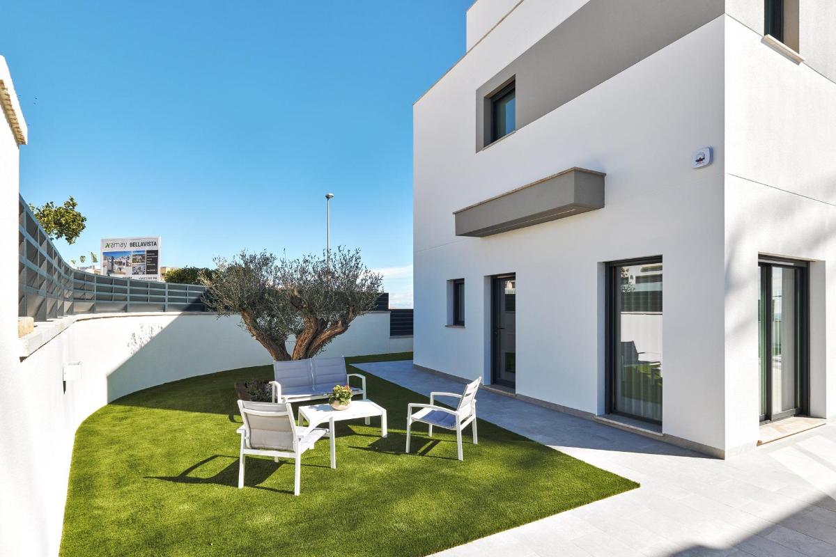 Villa à San Miguel de Salinas, Alicante, Espagne 3 chambres, 197 m2 No. 112995