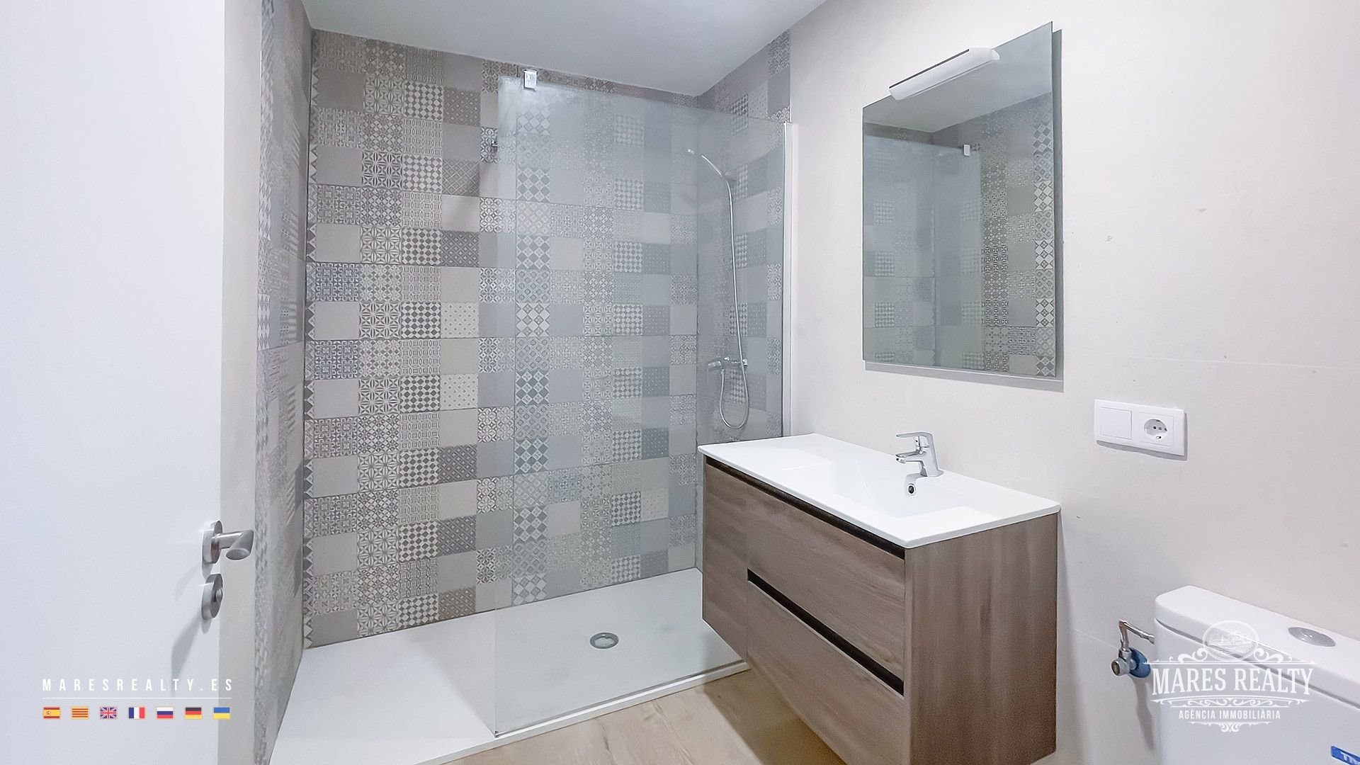 Lokal usługowy w Lloret de Mar, Girona, Hiszpania 15 pokoi, 788 mkw. nr 91107