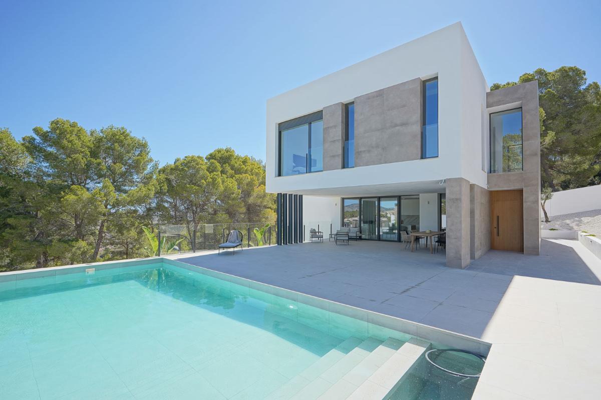 Villa i Moraira, Alicante, Spanien 4 sovrum, 560 kvm. Nr. 83878