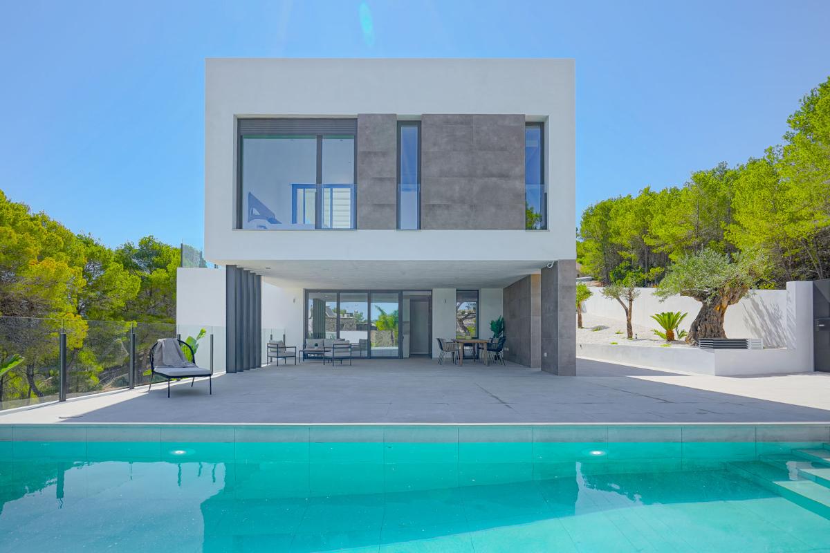 Villa i Moraira, Alicante, Spanien 4 sovrum, 560 kvm. Nr. 83878