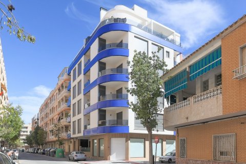 Apartment for sale Torrevieja, Alicante, Spain 2 bedrooms, 83 sq.m. No. 116189 - photo 1