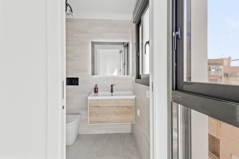Apartment for sale Torrevieja, Alicante, Spain 2 bedrooms, 83 sq.m. No. 116189 - photo 9