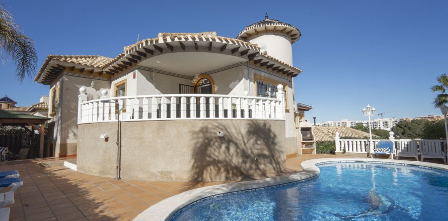 Villa Alicante, Spānijā 4 istabas,  Nr. 116185