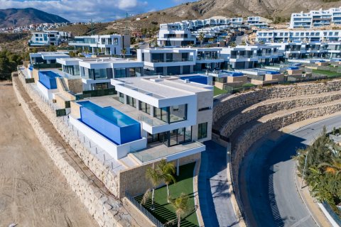 Продажа виллы в Бенидорм, Аликанте, Испания 4 спальни, 734м2 №118854 - фото 3