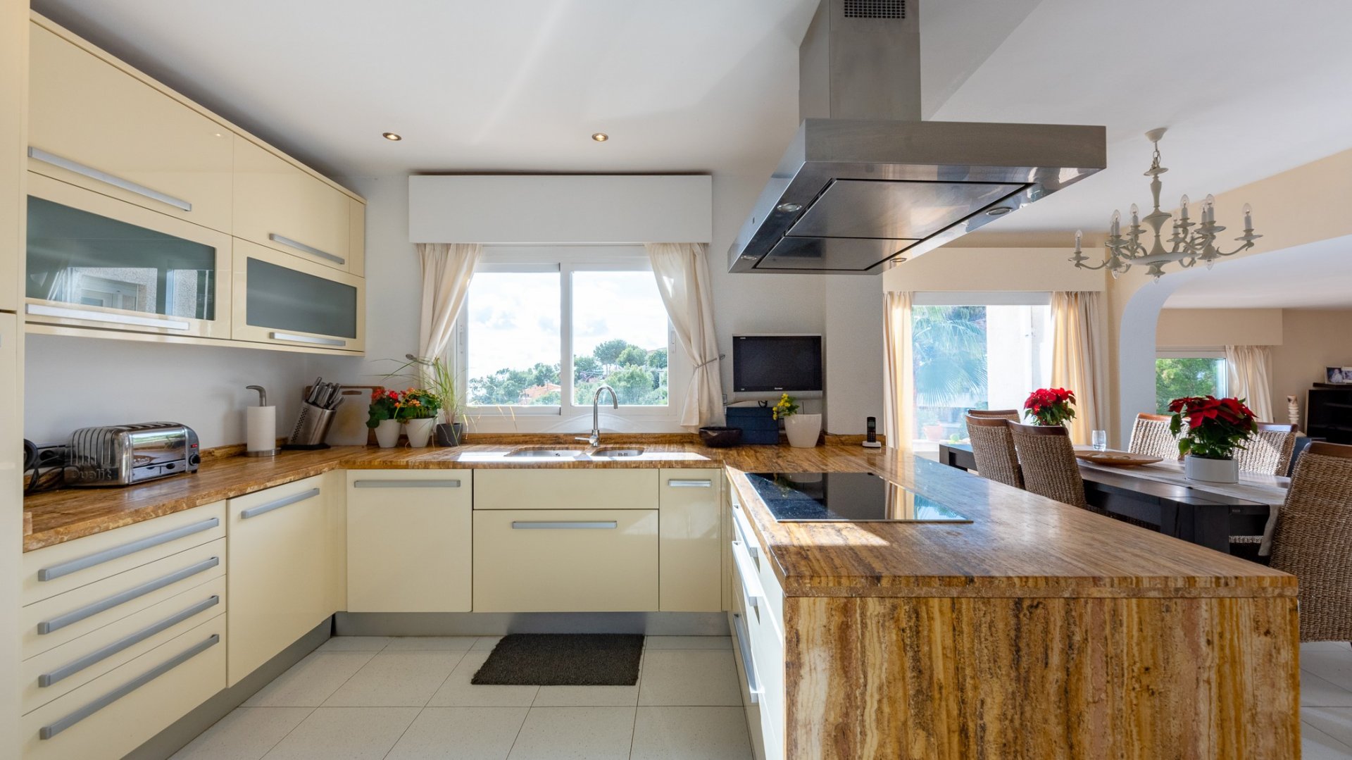 Villa in Costa D'en Blanes, Mallorca, Spain 5 bedrooms, 270 sq.m. No. 90599