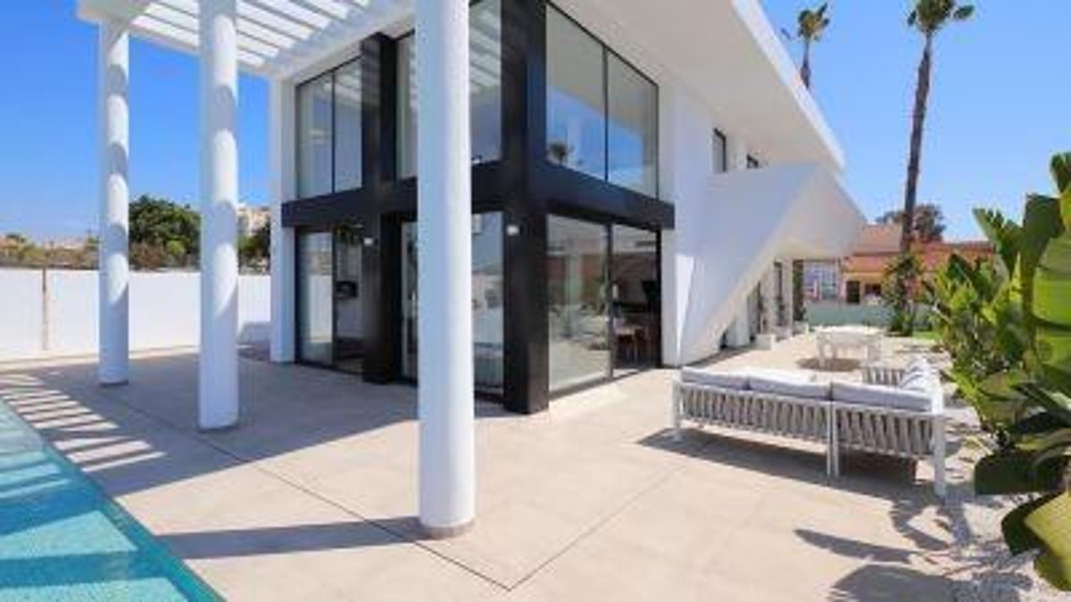Villa à Ciudad Quesada, Alicante, Espagne 3 chambres, 158 m2 No. 94577