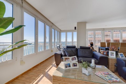 Apartment for sale Torrevieja, Alicante, Spain 3 bedrooms, 100 sq.m. No. 113225 - photo 10
