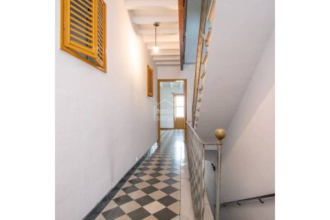 Townhouse for sale Mahon, Menorca, Spain 5 bedrooms, 346 sq.m. No. 110928 - photo 7