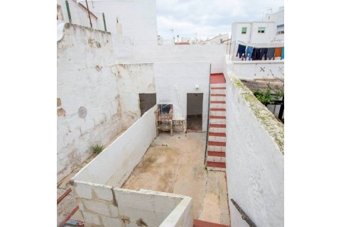 Townhouse for sale Mahon, Menorca, Spain 5 bedrooms, 346 sq.m. No. 110928 - photo 2