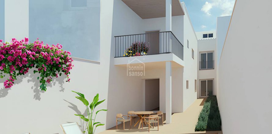 Townhouse Mahon, Menorca, Spain 5 bedrooms, 346 sq.m. No. 110928