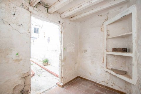 Townhouse for sale Mahon, Menorca, Spain 5 bedrooms, 346 sq.m. No. 110928 - photo 9