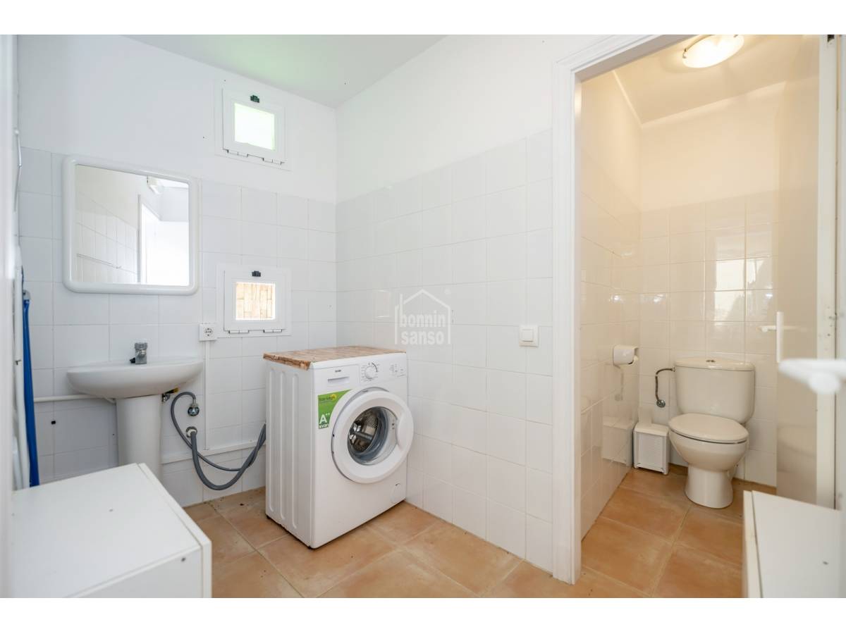 Propiedad comercial en Sant Lluis, Menorca, España 78 m2 No. 110929