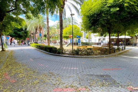 Dzīvoklis īrēšanai Alicante, Spānijā 1 istaba, 90 m2 Nr. 109199 - attēls 19