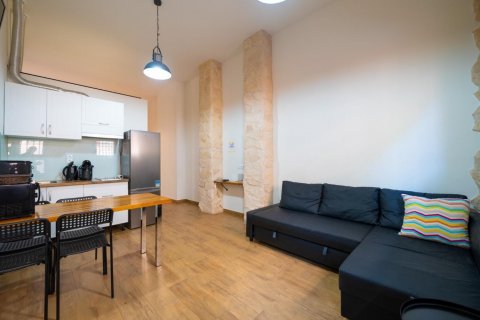 Dzīvoklis īrēšanai Alicante, Spānijā 1 istaba, 90 m2 Nr. 109199 - attēls 2