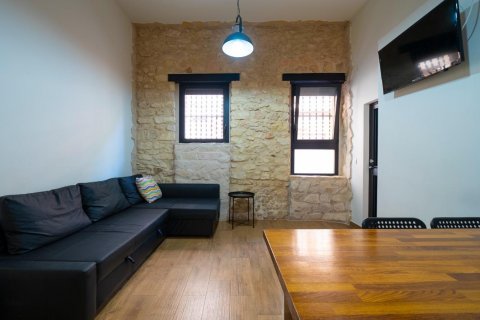 Dzīvoklis īrēšanai Alicante, Spānijā 1 istaba, 90 m2 Nr. 109199 - attēls 1
