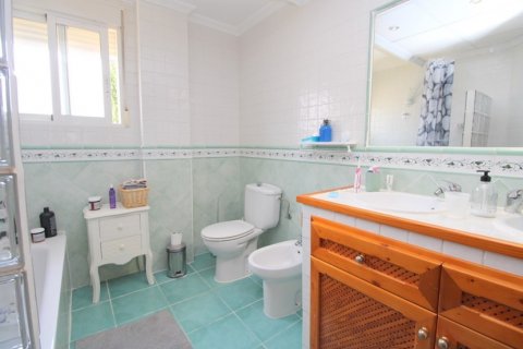 Villa à vendre Orihuela, Alicante, Espagne, 4 chambres, 240 m2 No. 112084 - photo 8