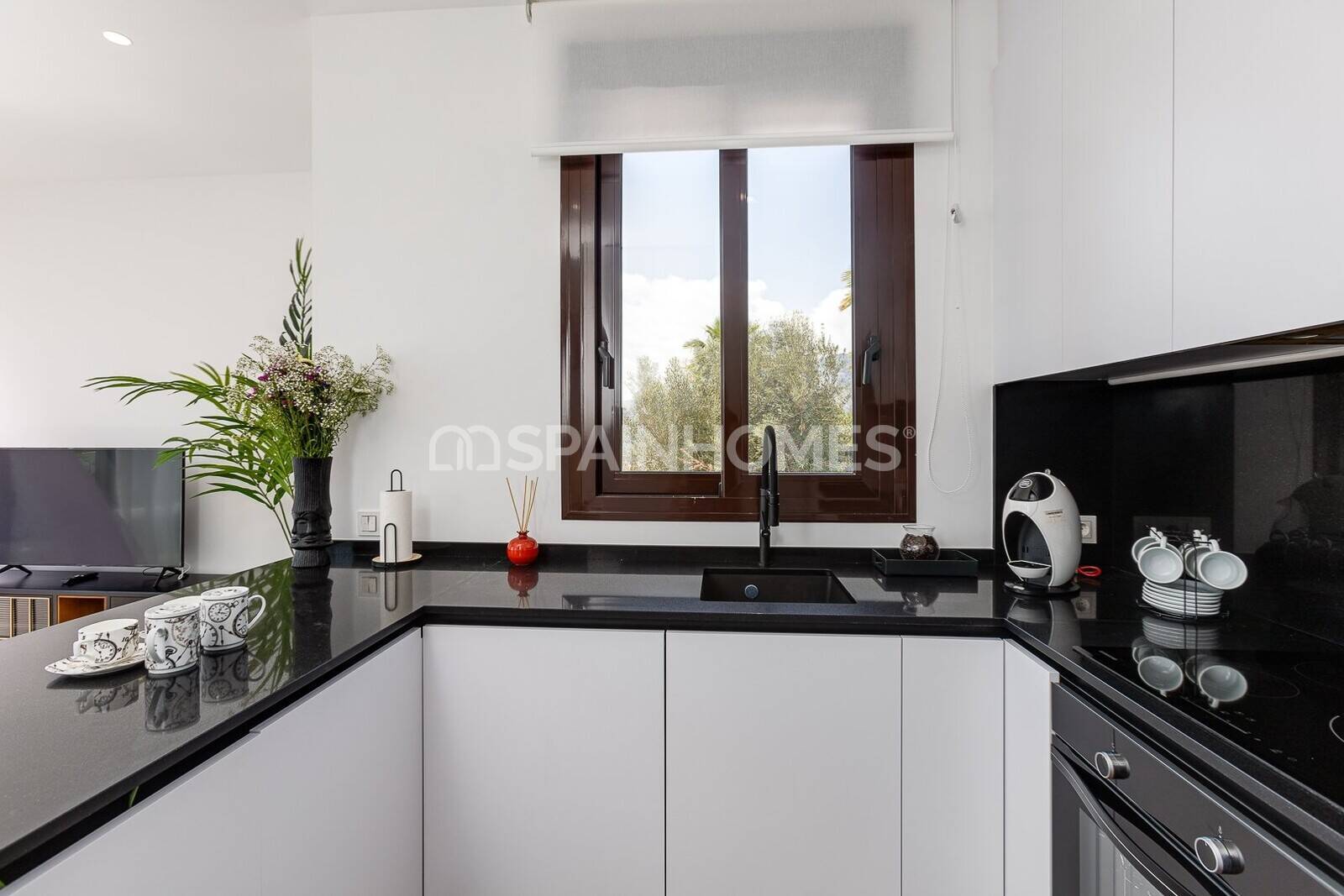 Villa à Finestrat, Alicante, Espagne 4 chambres, 225 m2 No. 48932