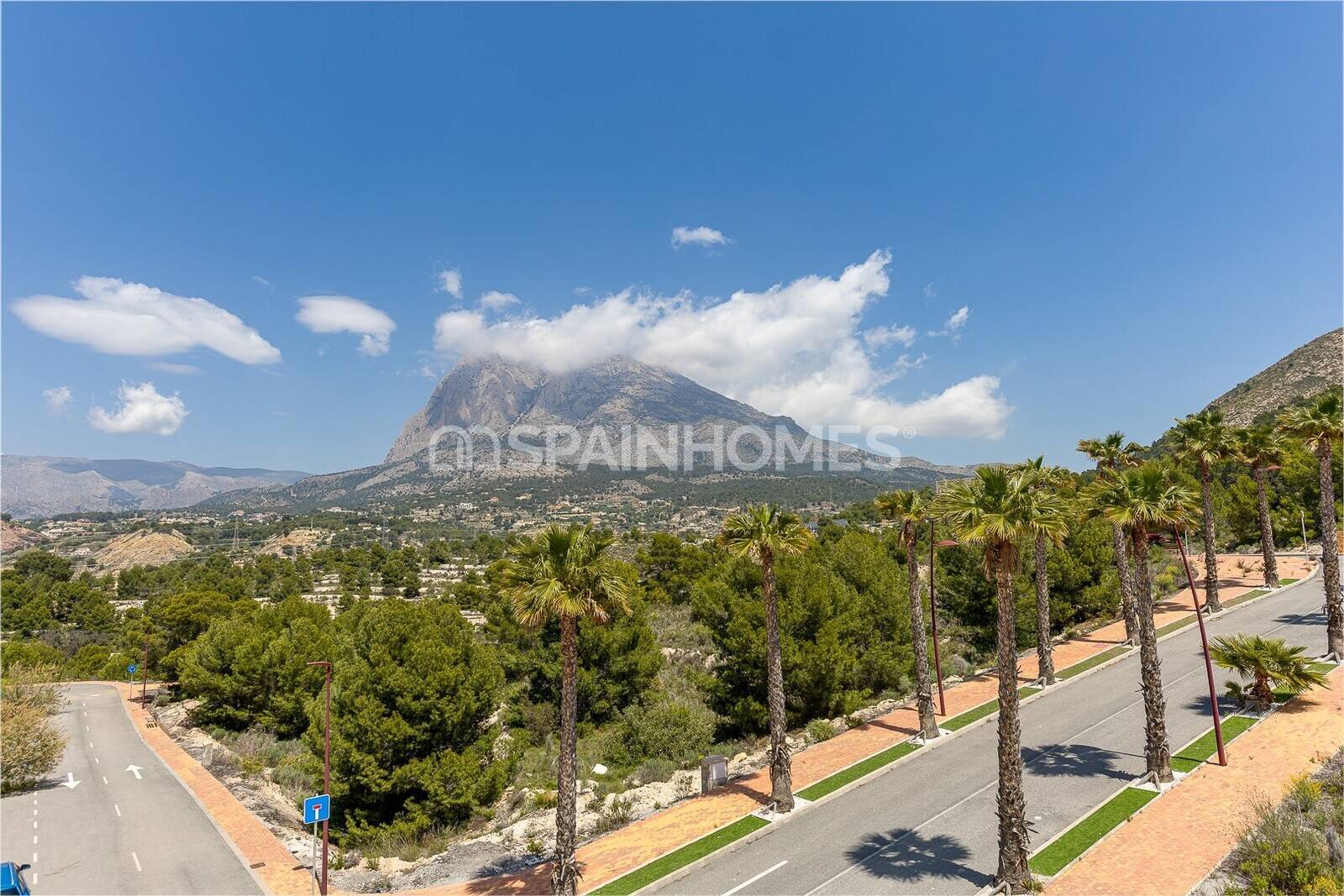 Villa à Finestrat, Alicante, Espagne 4 chambres, 225 m2 No. 48932