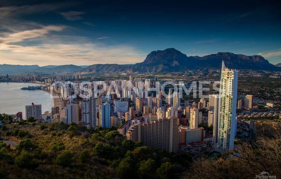 Villa à Finestrat, Alicante, Espagne 4 chambres, 225 m2 No. 48932