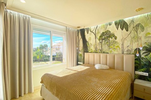 Apartament Estepona, Malaga, Hiszpania 2 sypialnie, 160 mkw. nr 117428 – zdjęcie 6