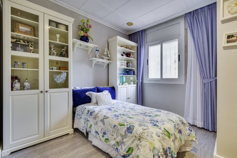 House for sale Santa Susanna, Barcelona, Spain 5 bedrooms, 295 sq.m. No. 93255 - photo 16