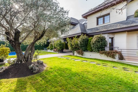 Villa zum Verkauf Madrid, Spanien 6 Schlafzimmer, 807.16 m2 Nr. 107289 - Foto 9