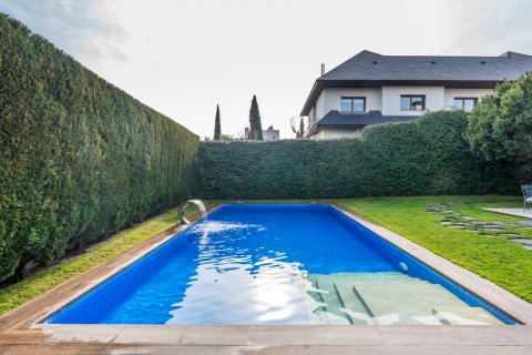 Villa zum Verkauf Madrid, Spanien 6 Schlafzimmer, 807.16 m2 Nr. 107289 - Foto 6