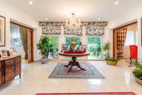 Villa zum Verkauf Madrid, Spanien 6 Schlafzimmer, 807.16 m2 Nr. 107289 - Foto 12