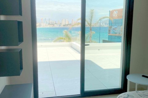 Takvåning till salu i Benidorm, Alicante, Spanien 4 sovrum, 175 kvm. Nr. 108070 - foto 28