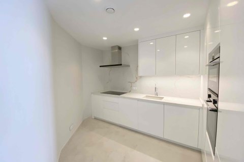 Takvåning till salu i Benidorm, Alicante, Spanien 4 sovrum, 175 kvm. Nr. 108070 - foto 26