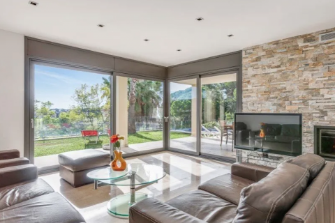 Māja pārdošanā Lloret de Mar, Girona, Spānijā 4 istabas, 300 m2 Nr. 22817 - attēls 3